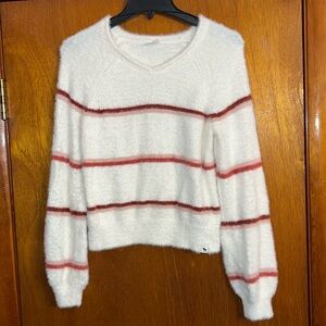 abercrombie Kids Fuzzy Soft Sweater Size 13/14